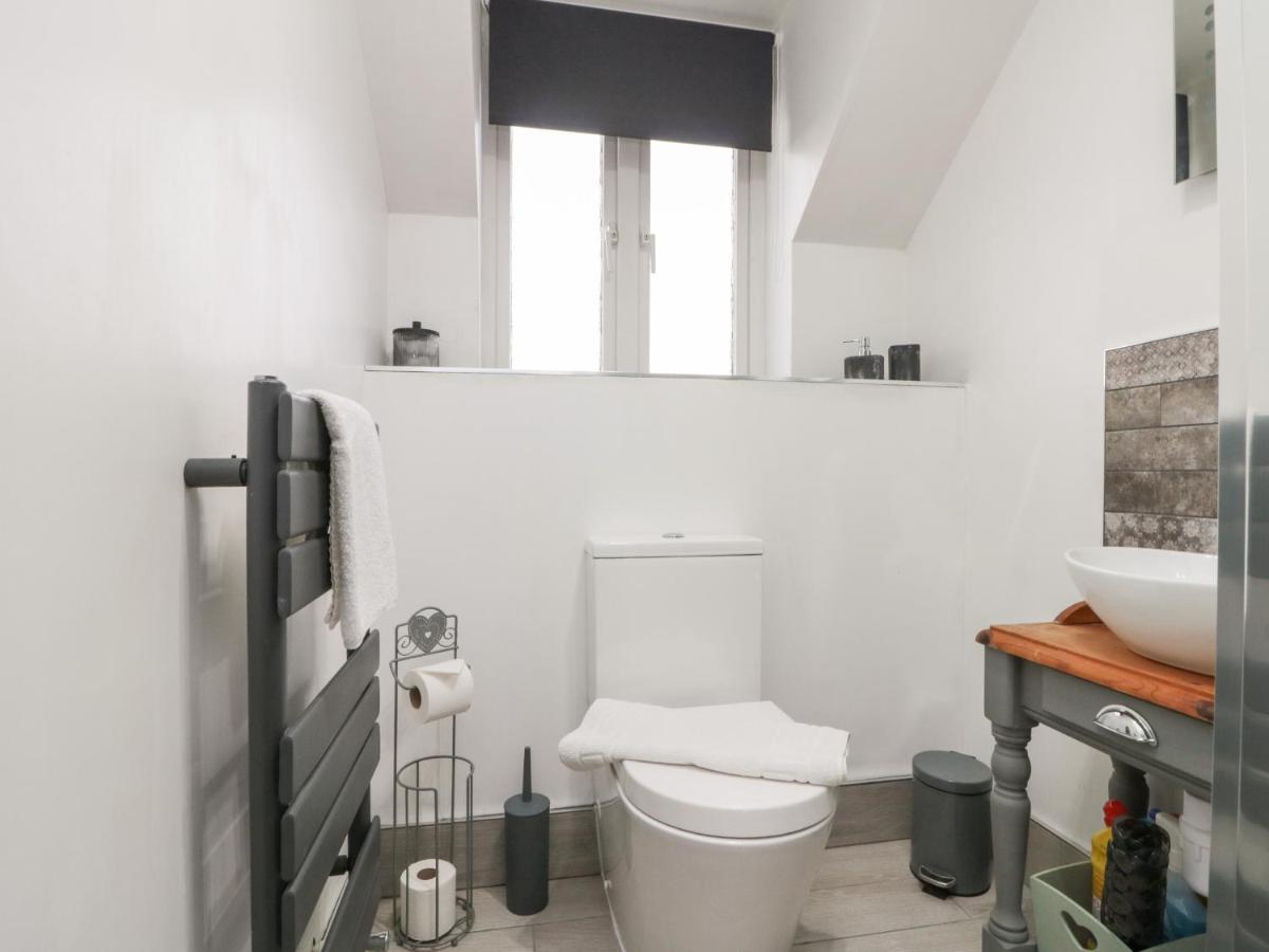 Rosemary Cottage Γουίτμπι Εξωτερικό φωτογραφία